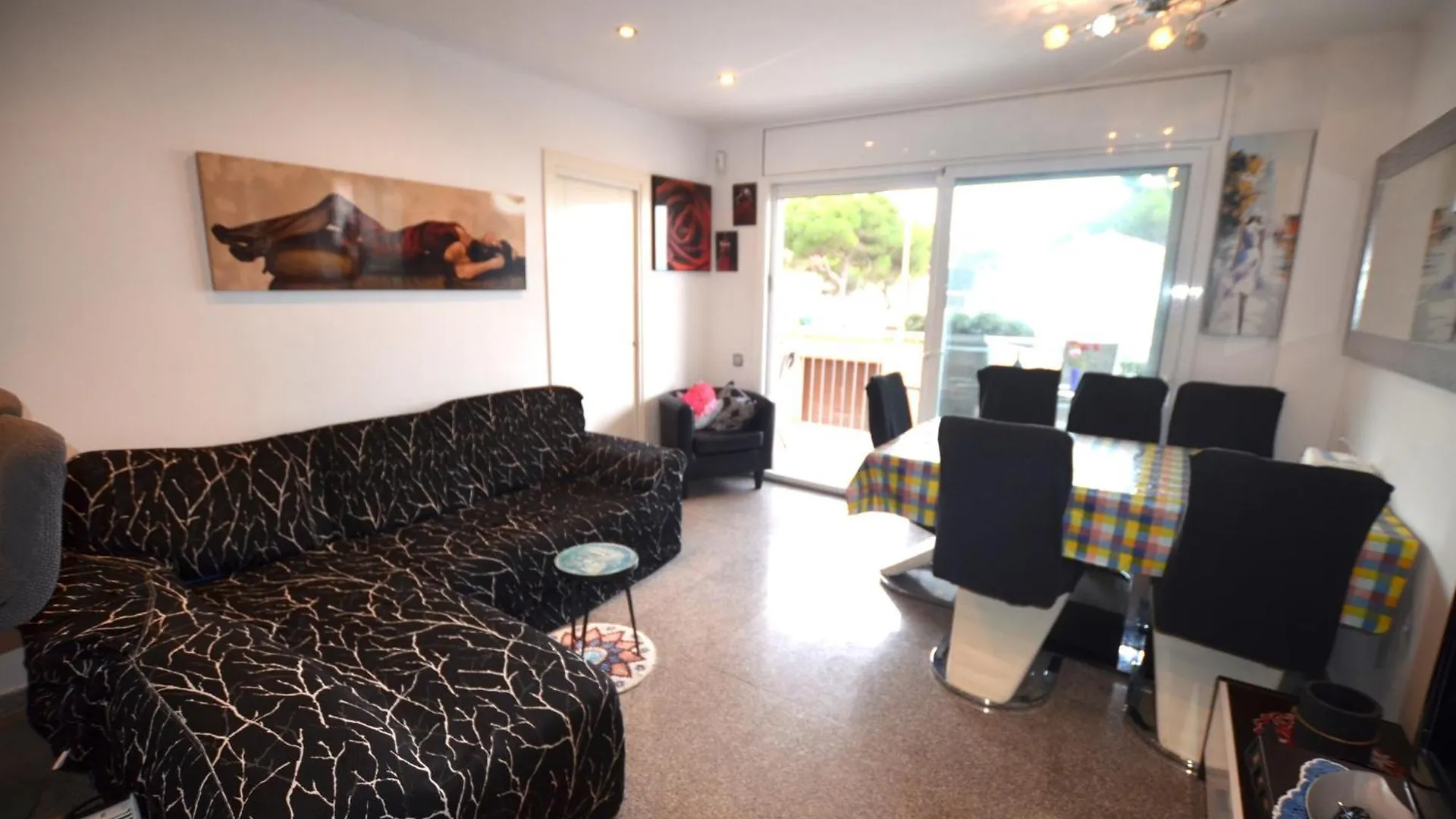 Apartamento Frente A La Playa Blanes Costa Brava İspanya
