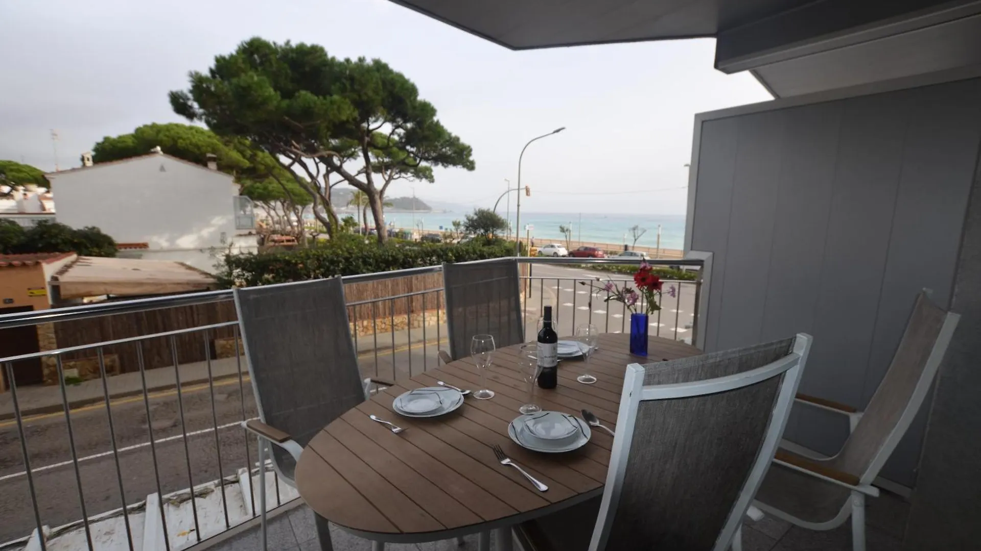Apartamento Frente A La Playa Blanes Costa Brava İspanya